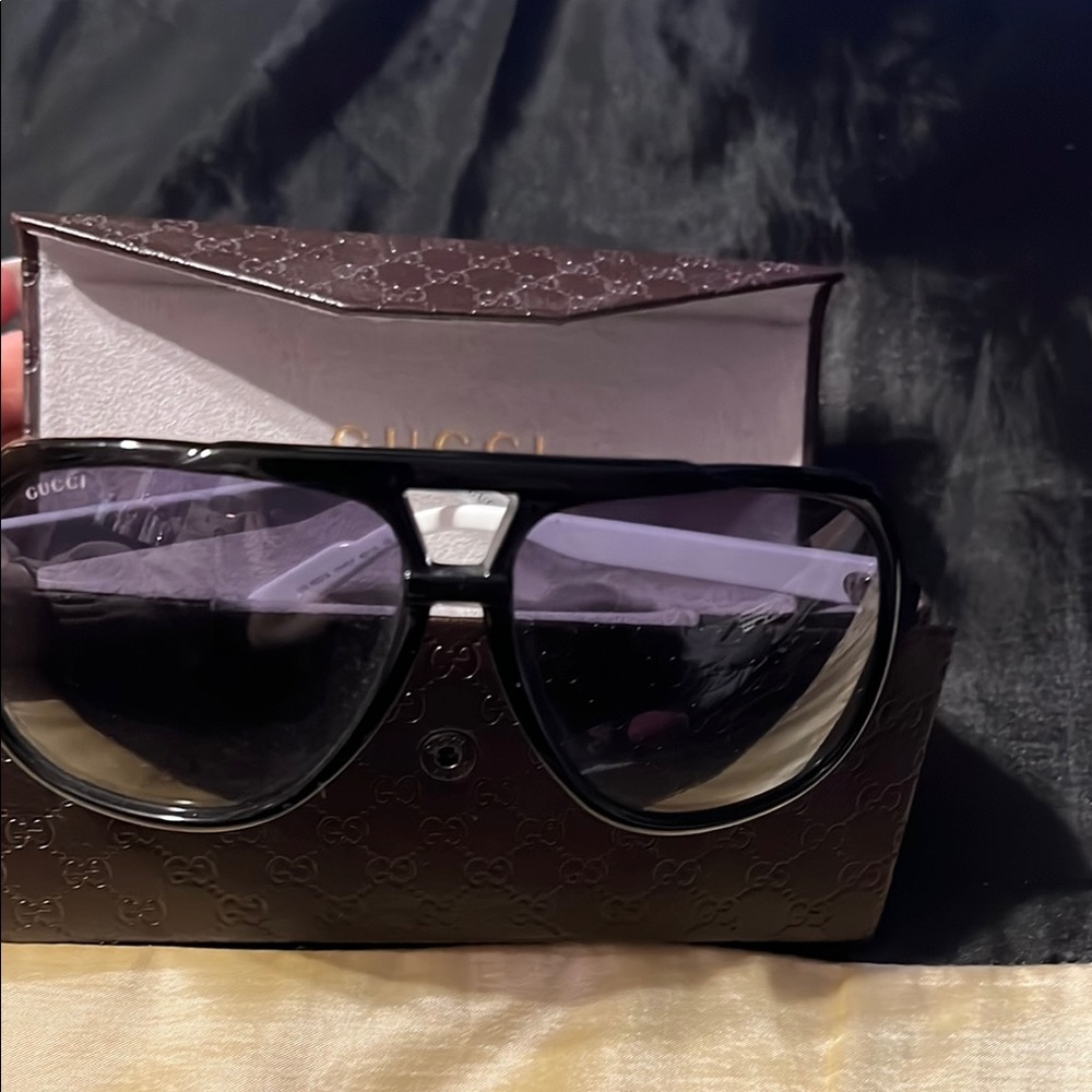 Gucci Black Sunglasses